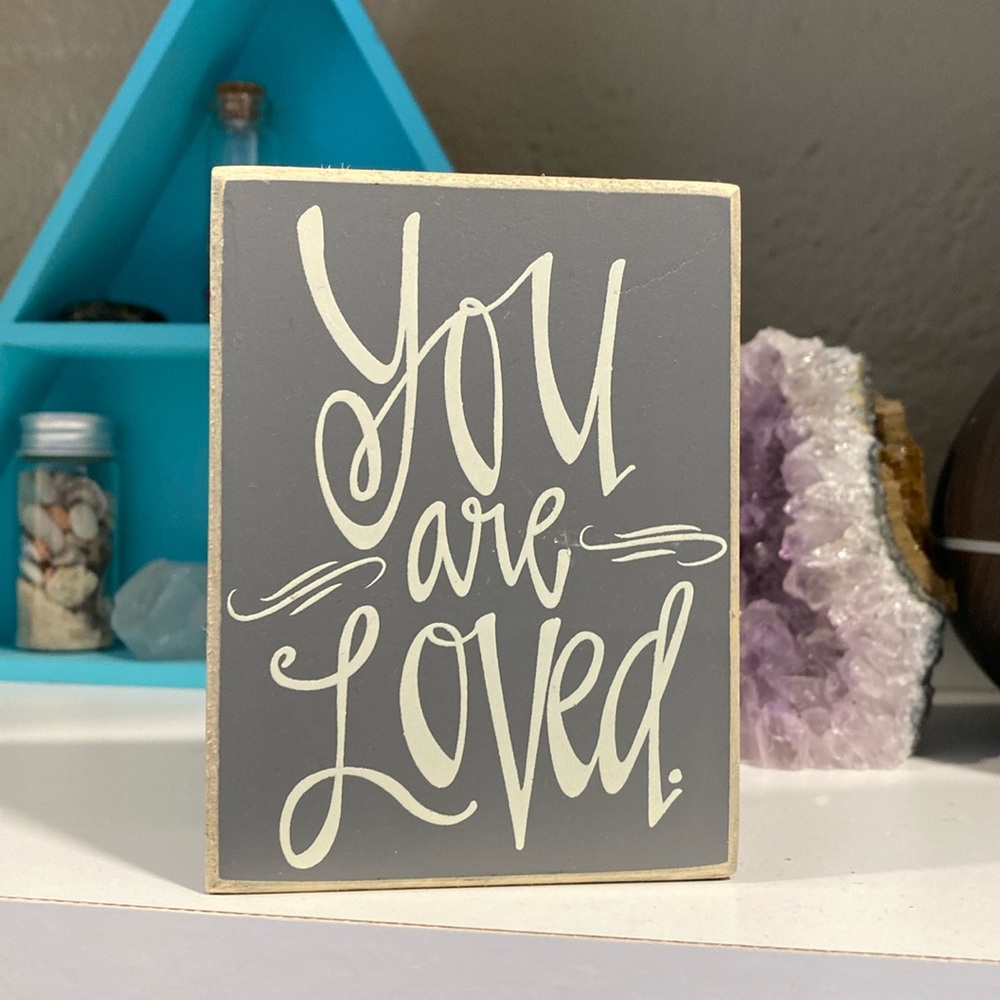 🌼 You are loved home decor